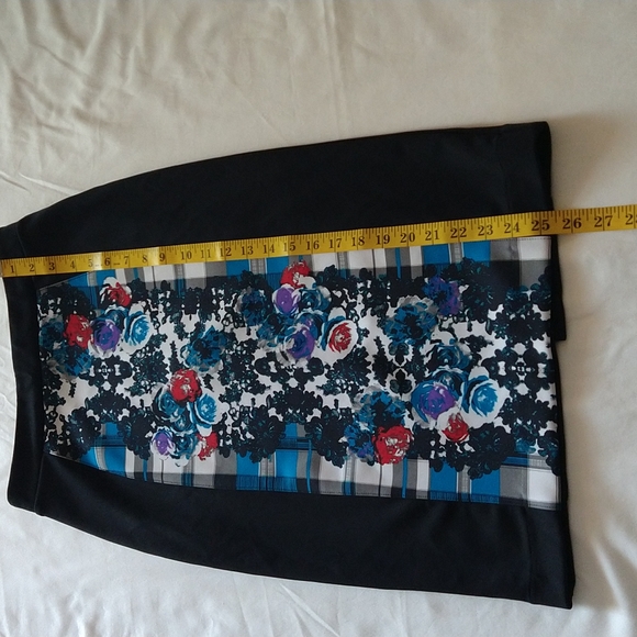 Nicole Miller long sleeve crop top and midi skirt size Xsmall - Picture 10 of 14